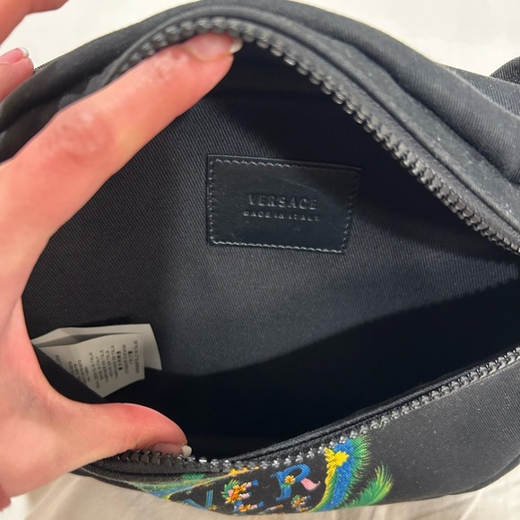 Versace rare Beverly Palm Miami belt bag - Picture 8 of 11